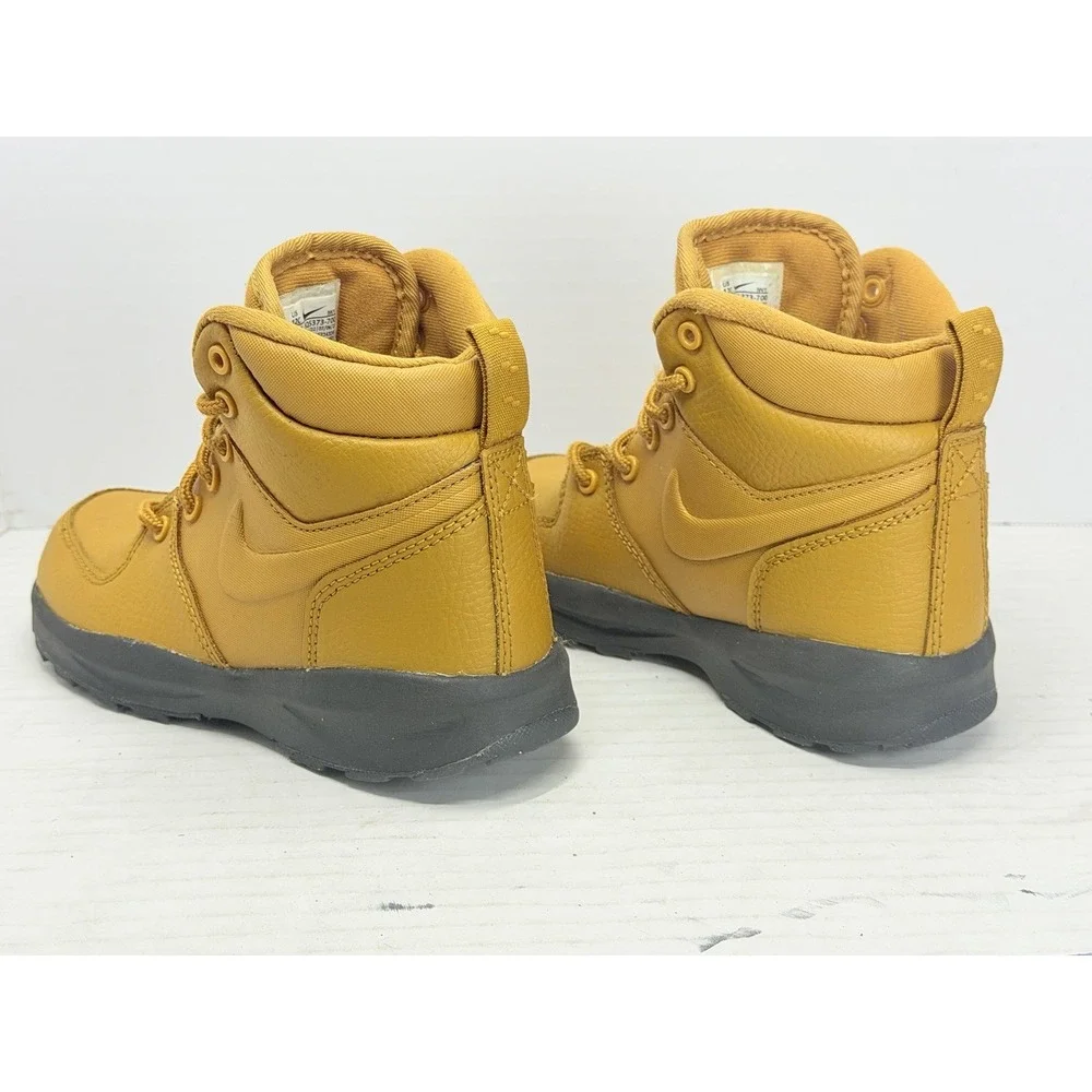 Nike manoa ltr